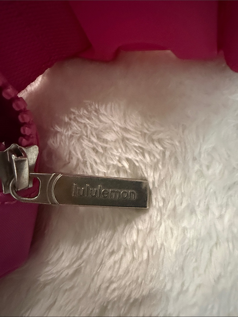 lululemon athletica Magenta Crossbody Belt Bag - Picture 5 of 6